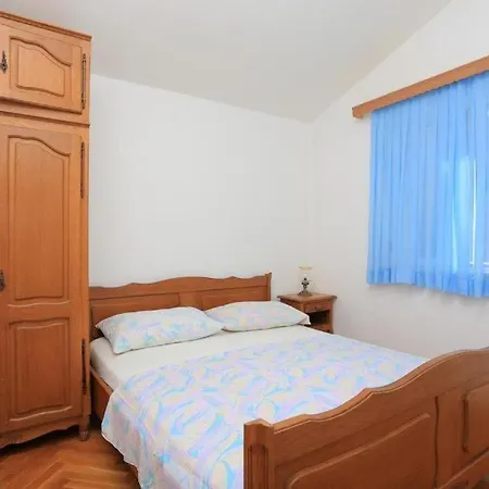 Apartment Vuko *
