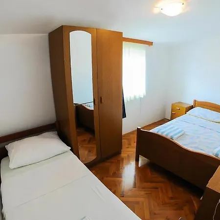 Apartment Vuko